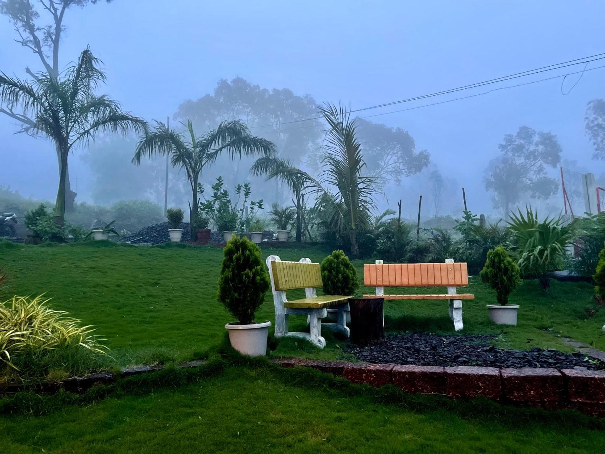 Silent Villa Valley View Room Panhāla Εξωτερικό φωτογραφία